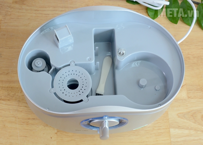 Máy tạo độ ẩm có thể dễ dàng tháo rời