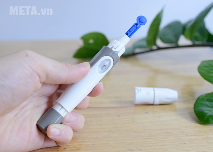 Máy đo đường huyết Uright TD-4279 đi kèm 10 kim chích máu