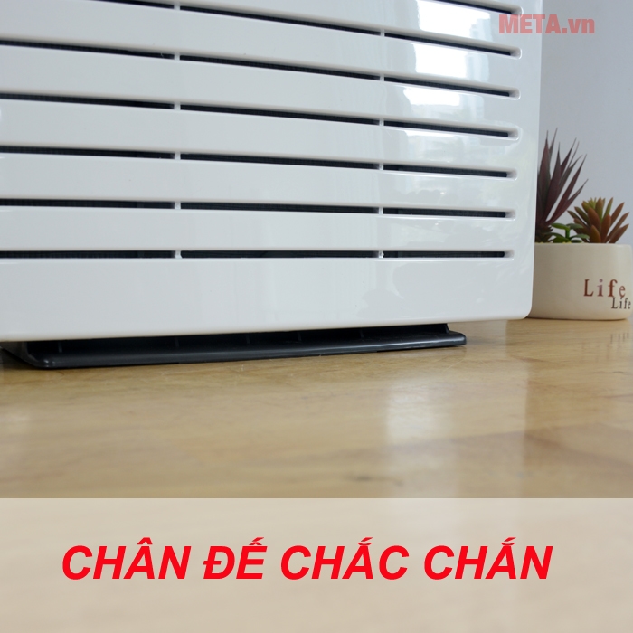 Máy lọc không khí Hitachi EP-A3000 có chân đế chắc chắn