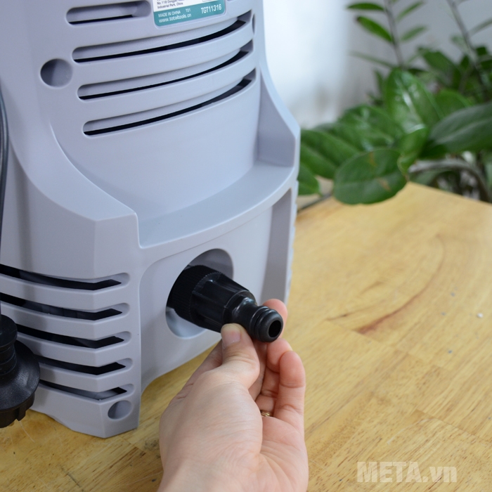 Dụng cụ kết nối nguồn nước của máy rửa xe Dụng cụ kết nối nguồn nước của máy rửa xe