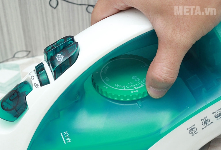  Núm vặn điều chỉnh dễ dàng sử dụng