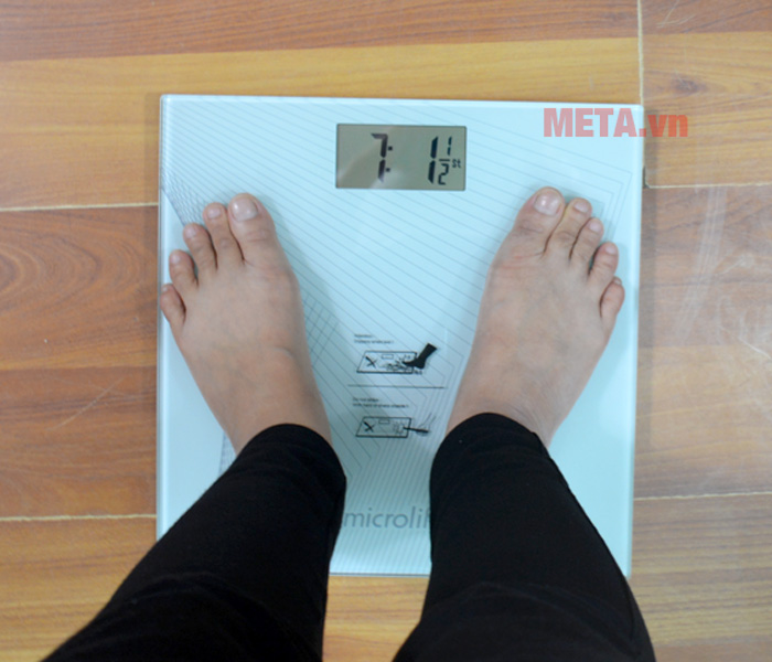 Hộp đựng cân điện tử Microlife WS 60A Hộp đựng cân điện tử Microlife WS 60A