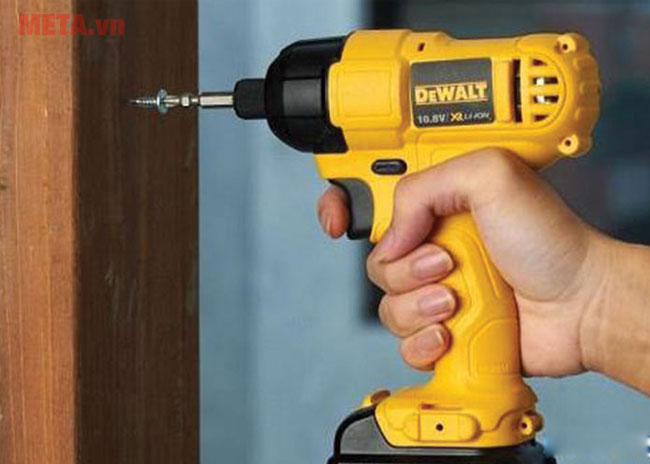 Máy vặn vít cầm tay dễ dàng 