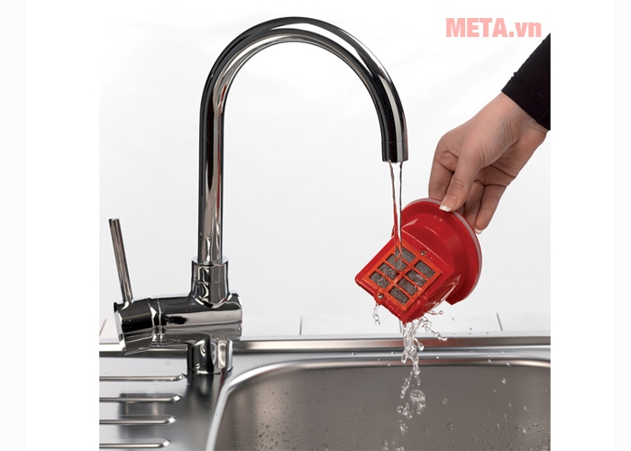 Máy hút bụi Ariete MOD 2474 dễ dàng vệ sinh 