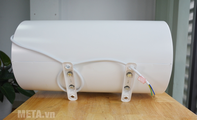 Bình nóng lạnh Aqua AES20H-E1 nhìn ở mặt sau Bình nóng lạnh gián tiếp