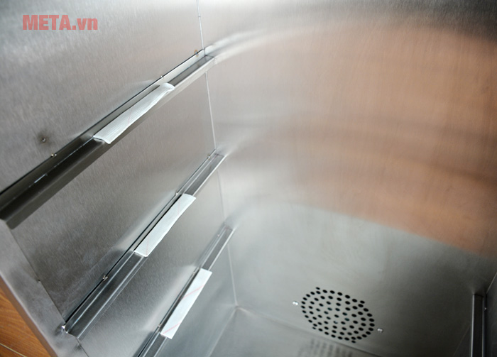 Khung được làm từ Inox 304