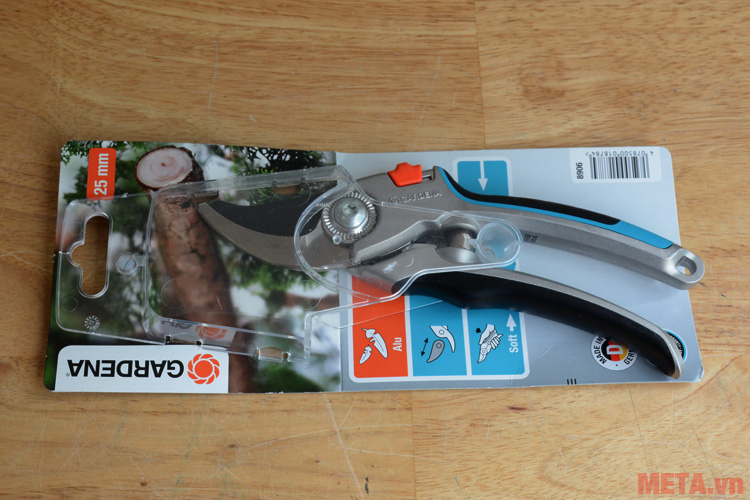 Hình ảnh kéo tỉa cành mũi hếch Gardena 08906-20 Gardena 08906-20