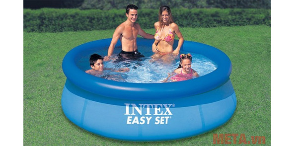 Bể phù hợp với cả gia đình