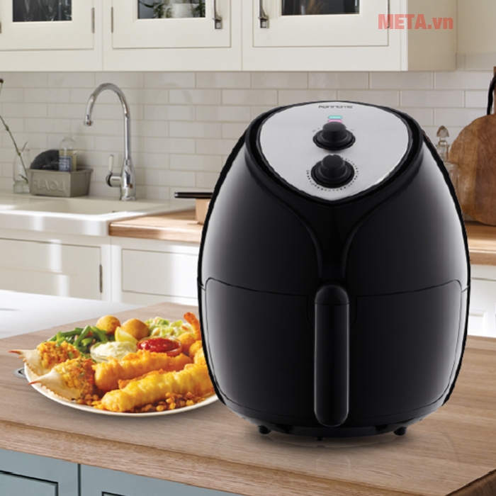 Nồi chiên không khí Korihome AFK559 có bảng điều khiển cơ dễ sử dụng Nồi chiên không khí Korihome AFK559 có bảng điều khiển cơ dễ sử dụng