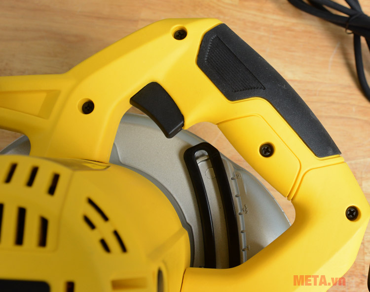 Máy cưa đĩa Stanley Stel 311 thiết kế cò máy linh hoạt Cò máy cưa đĩa