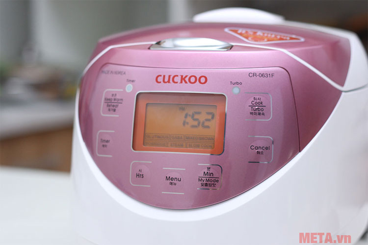 nồi cơm điện Cuckoo CR 0631F có chế độ hẹn giờ và giữ ấm tiện lợi