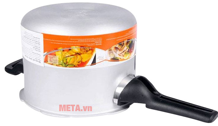 Đáy nồi có khả năng hấp thụ nhiệt tốt
