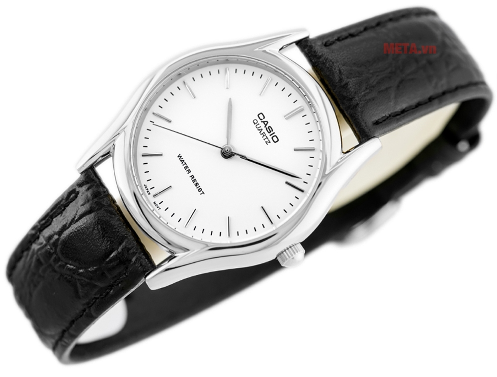 Thiết kế dây da bền, có đường may chắc chắn Đồng hồ nam