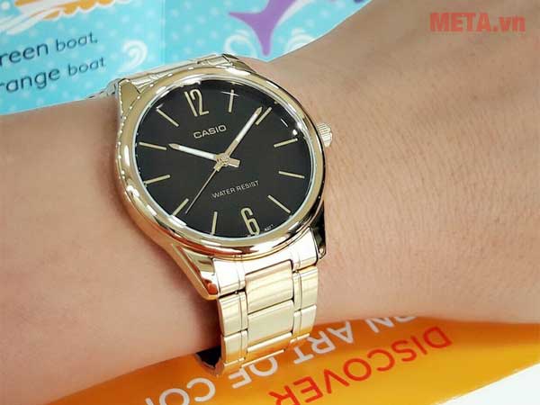 Đồng hồ chính hãng 1 Đồng hồ chính hãng 1