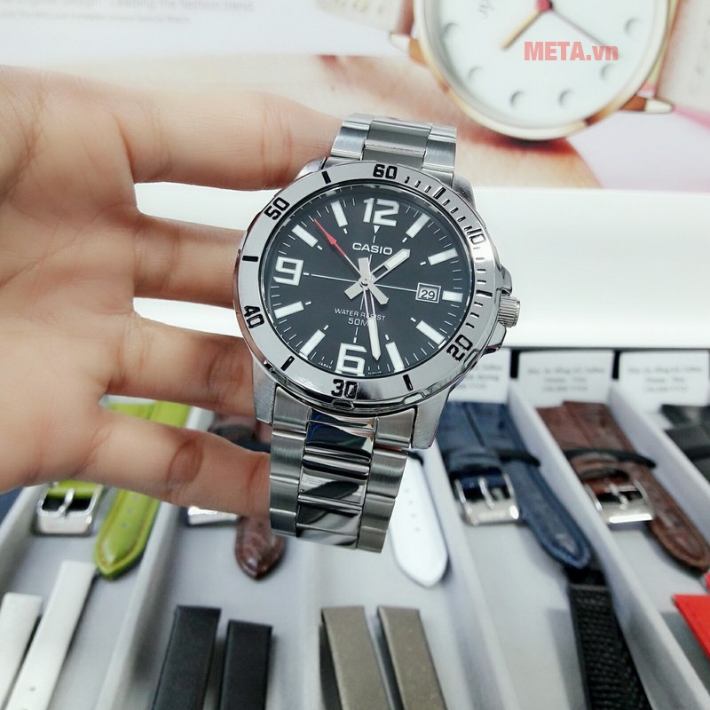 Đồng hồ nam thời trang Casio MTP-VD01D-1EVUDF có tuổi thọ pin SR626SW 3 năm Đồng hồ nam