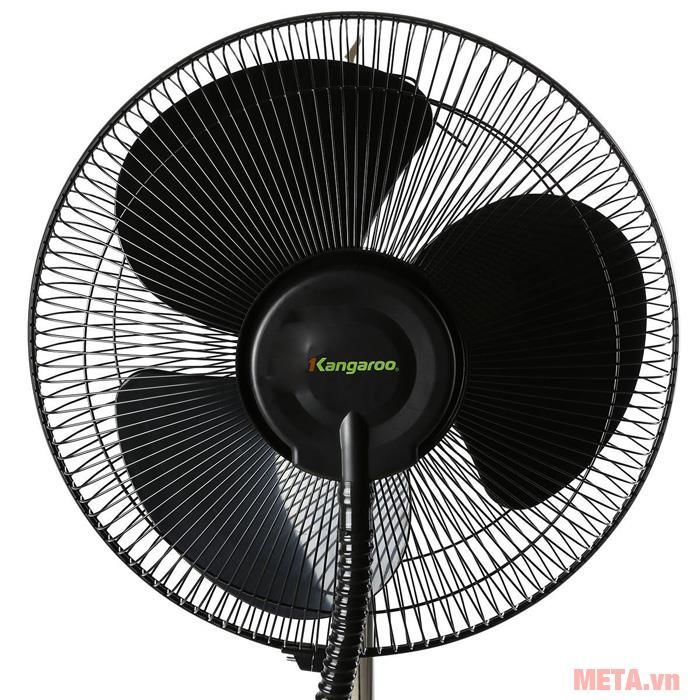 Quạt phun sương có điều khiển từ xa