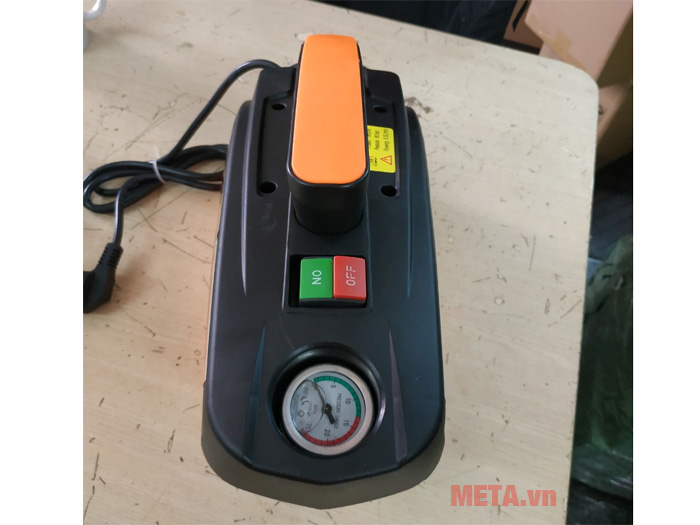 Máy rửa xe tại nhà