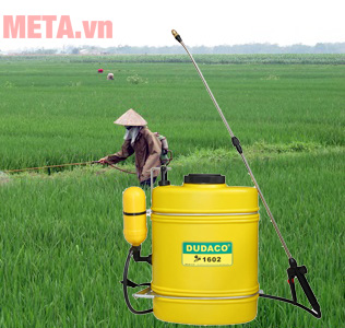 bình xịt