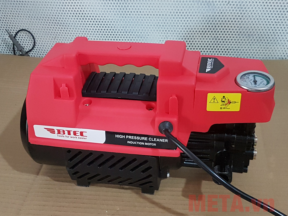 máy rửa xe