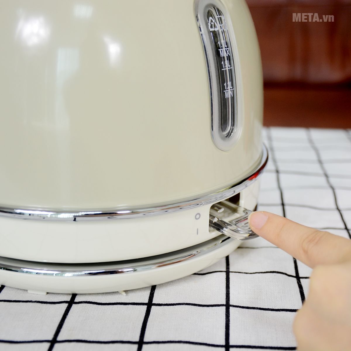 Ấm siêu tốc chính hãng