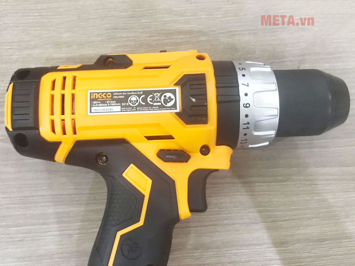 Máy khoan dùng pin INGCO CDLI2003 20V có đường kính đầu cặp 13mm Máy khoan dùng pin