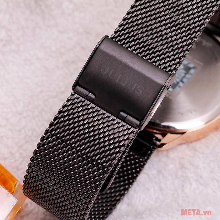 Dây đồng hồ chắc chắn