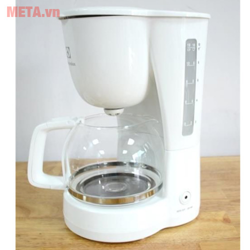 Máy pha cà phê Electrolux ECM1303W