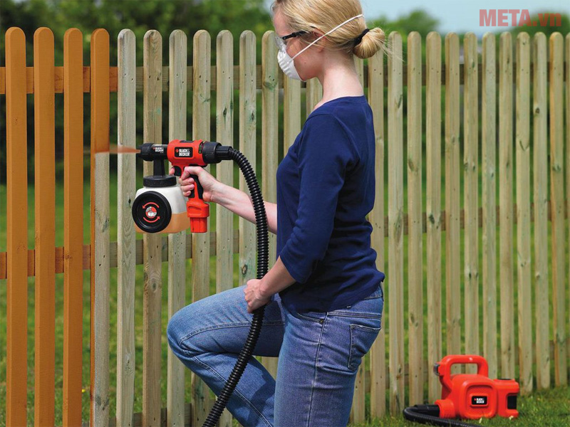 Máy phun sơn dùng điện Black&Decker HVLP400-B1