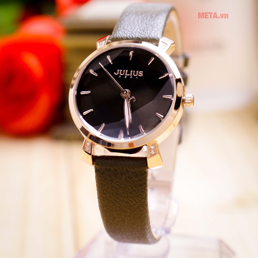 Đồng hồ nữ thời trang