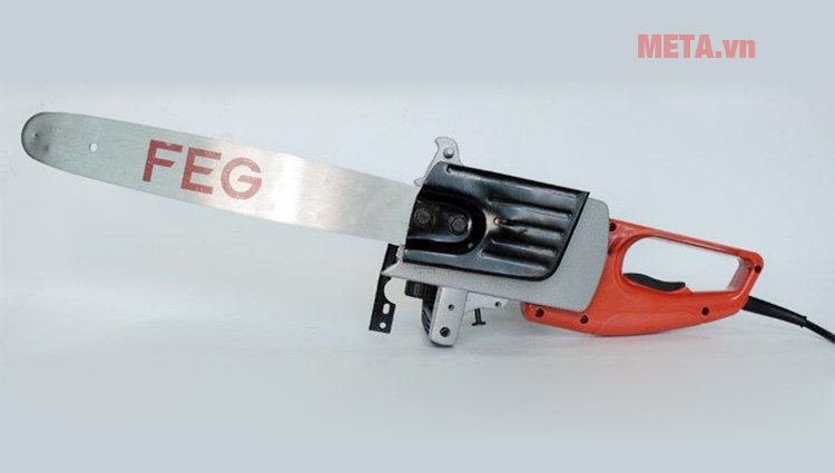 Máy cưa xích chạy điện FEG EG-881 đi kèm lưỡi lam và xích 
