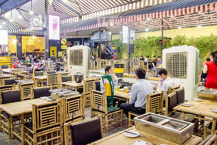 Máy làm mát Yakyo 8000G có công suất 350W