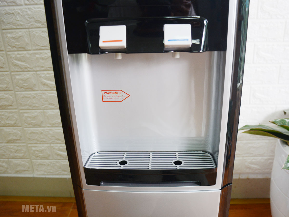 Cây nước nóng lạnh cao cấp