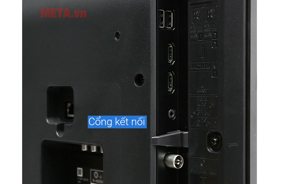 Tivi có nhiều cổng kết nối khác
