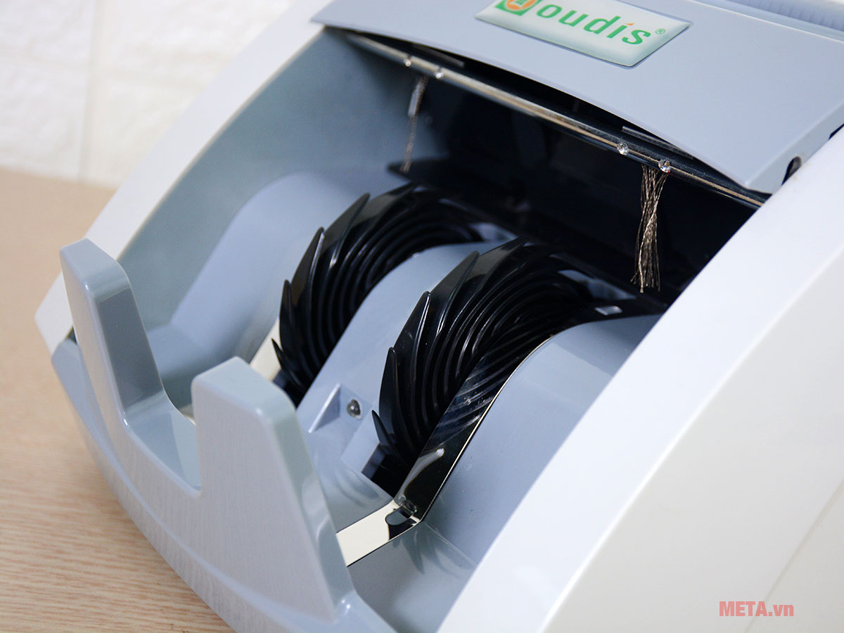 Máy đếm tiền OUDIS 9500A có chức năng phân tiền theo từng mệnh giá