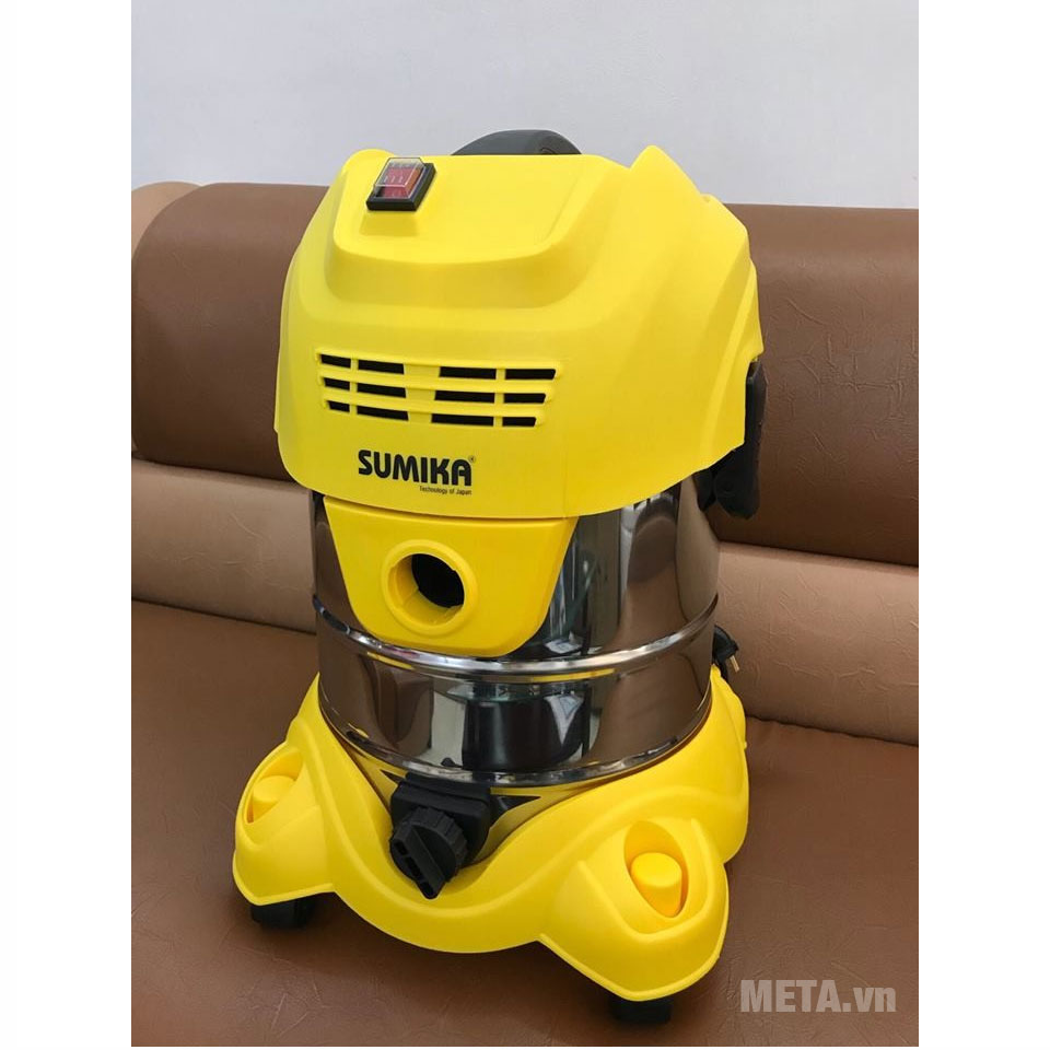 Máy hút bụi công nghiệp Sumika K20 hoạt động với công suất 1.600W