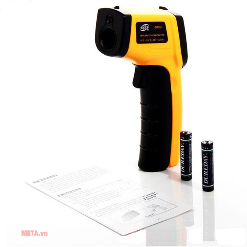 Súng đo nhiệt độ Zoyi GM320 sử dụng 2 pin AA 