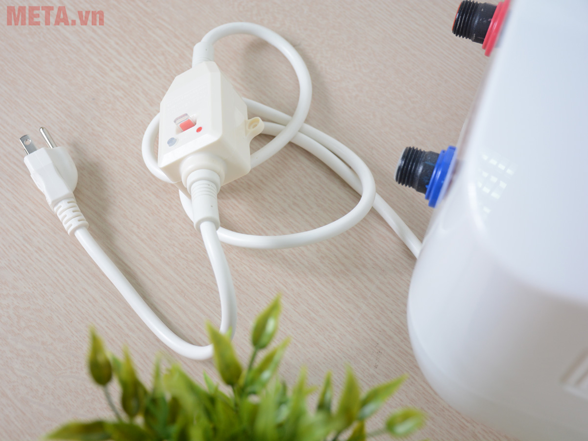 Bình tắm mini Ariston