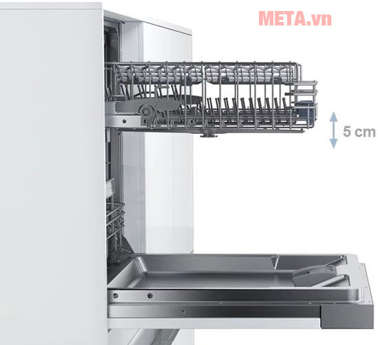 Khay xếp bát đũa dễ dàng kéo ra để sắp xếp sao cho phù hợp