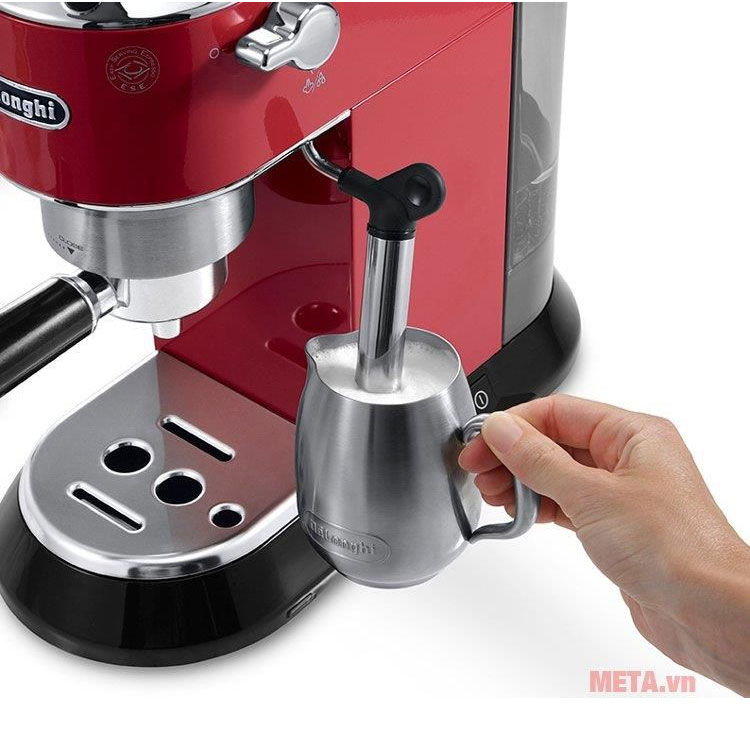 Máy pha cà phê Delonghi EC680.R