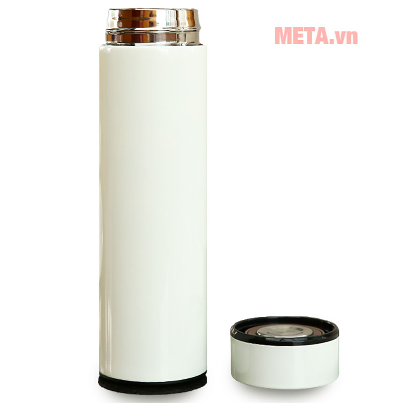 Vỏ ngoài sử dụng inox 201, ruột inox 304 cao cấp không chứa BPA