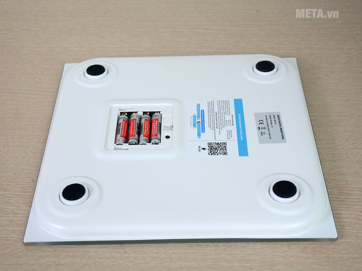 Kachi MK134 sử dụng 4 pin AAA