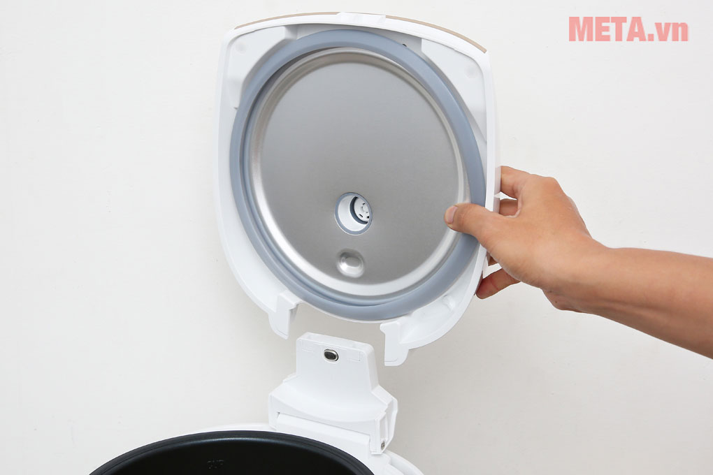 Vung nồi cơm điện tử Sharp KS-COM181CV-GL thiết kế dạng liền