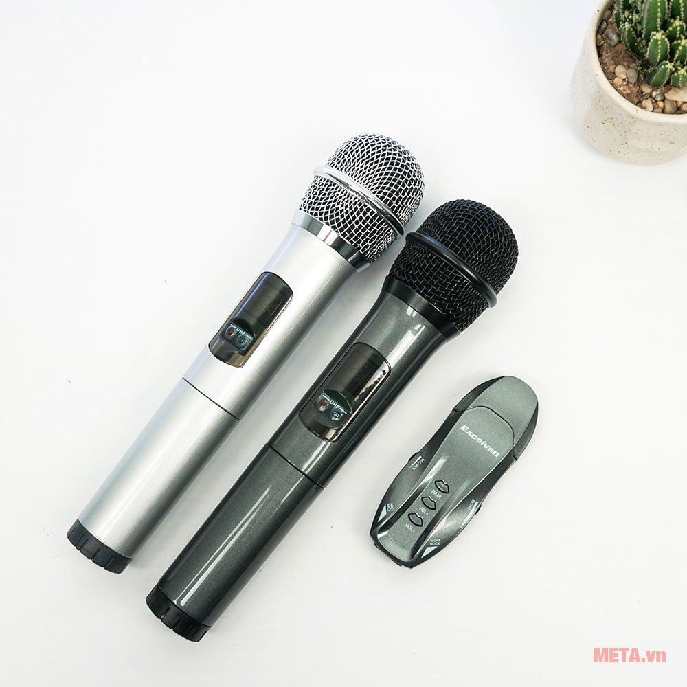 2 micro karaoke Excelvan K18U với 2 màu đen, xám