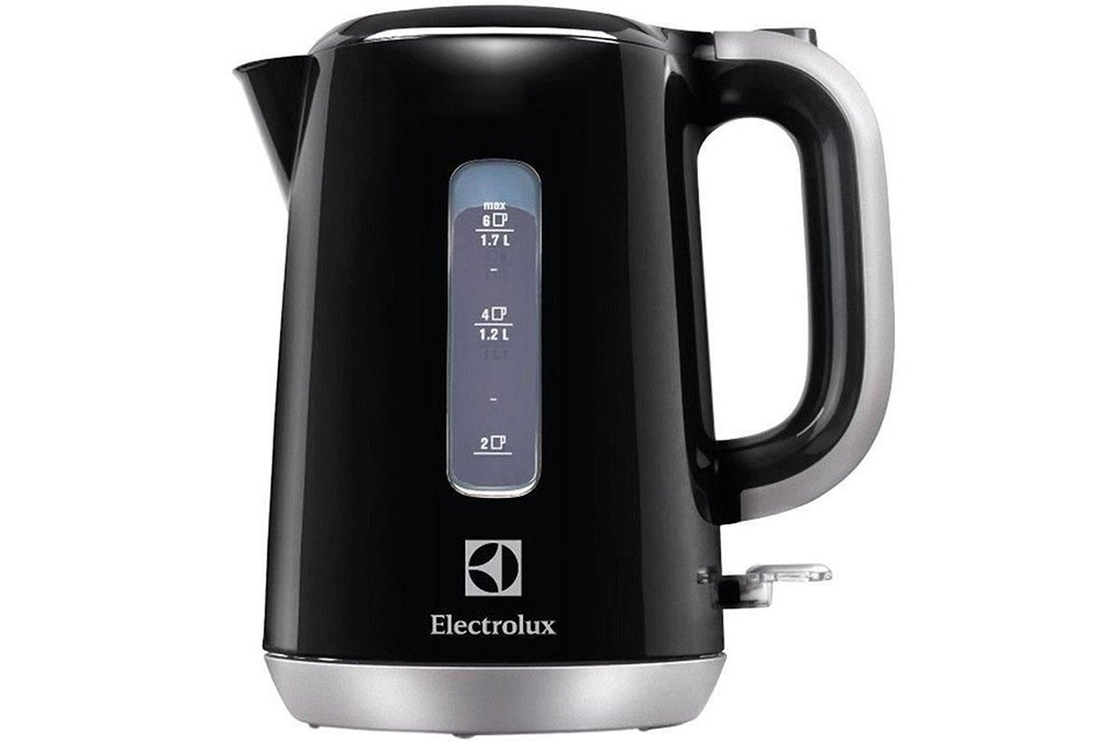 Ấm đun nước Electrolux EEK3505