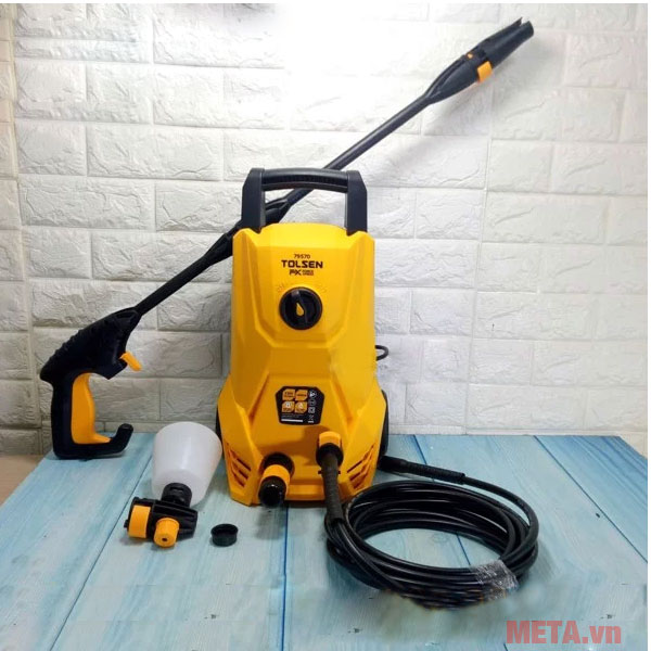 Máy xịt rửa Tolsen 79570 thiết kế nhỏ gọn, tiện ích