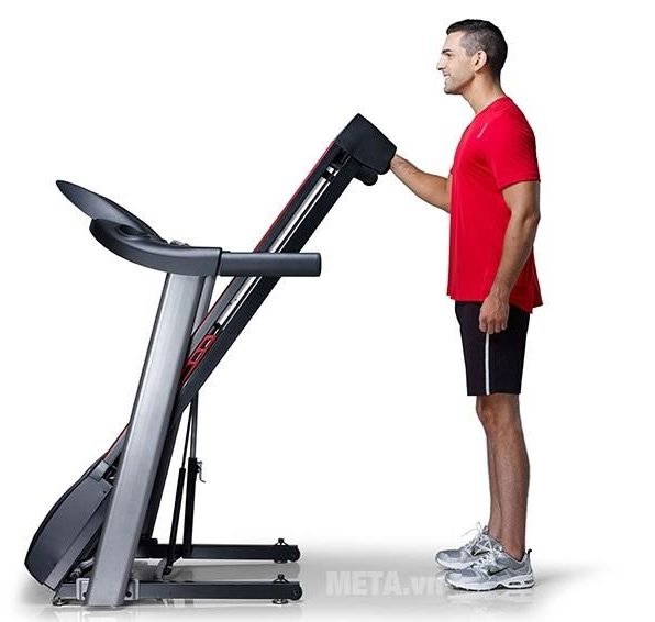 Máy chạy bộ điện Johnson 6.1T