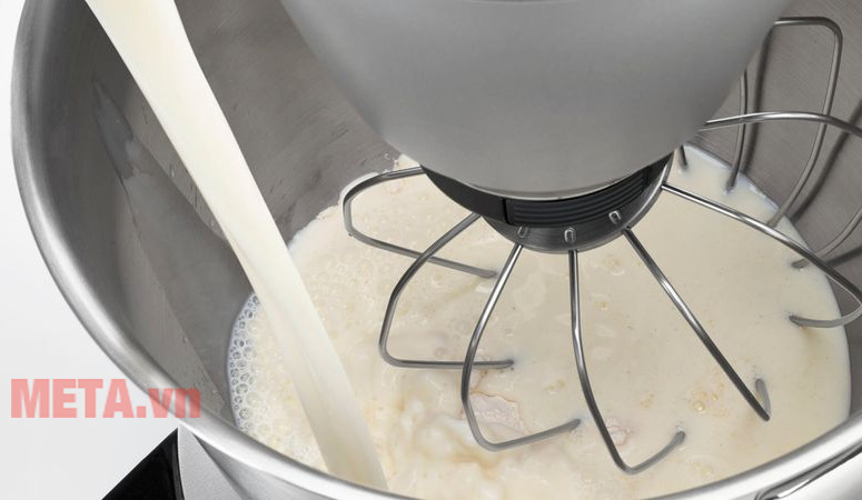 Máy nhào trộn bột