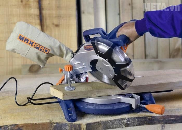 Máy cắt nhôm Maxpro MPBMS255L