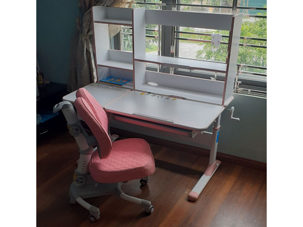 Bàn học sinh thông minh Bsuc