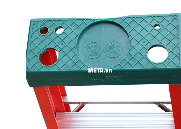 Thang cách điện chữ A Nikawa NKJ-5C